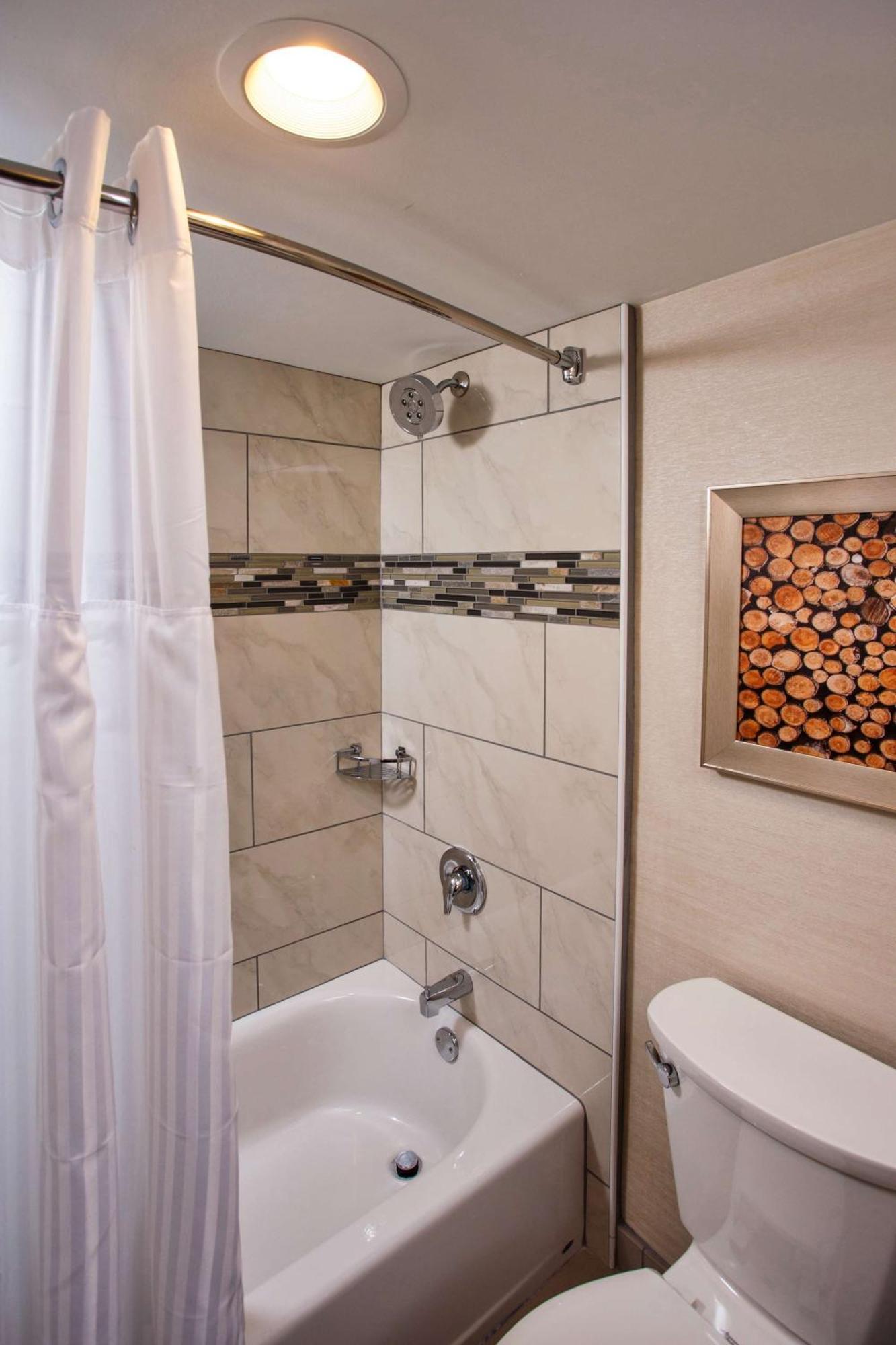 Doubletree By Hilton Neenah Eksteriør bilde