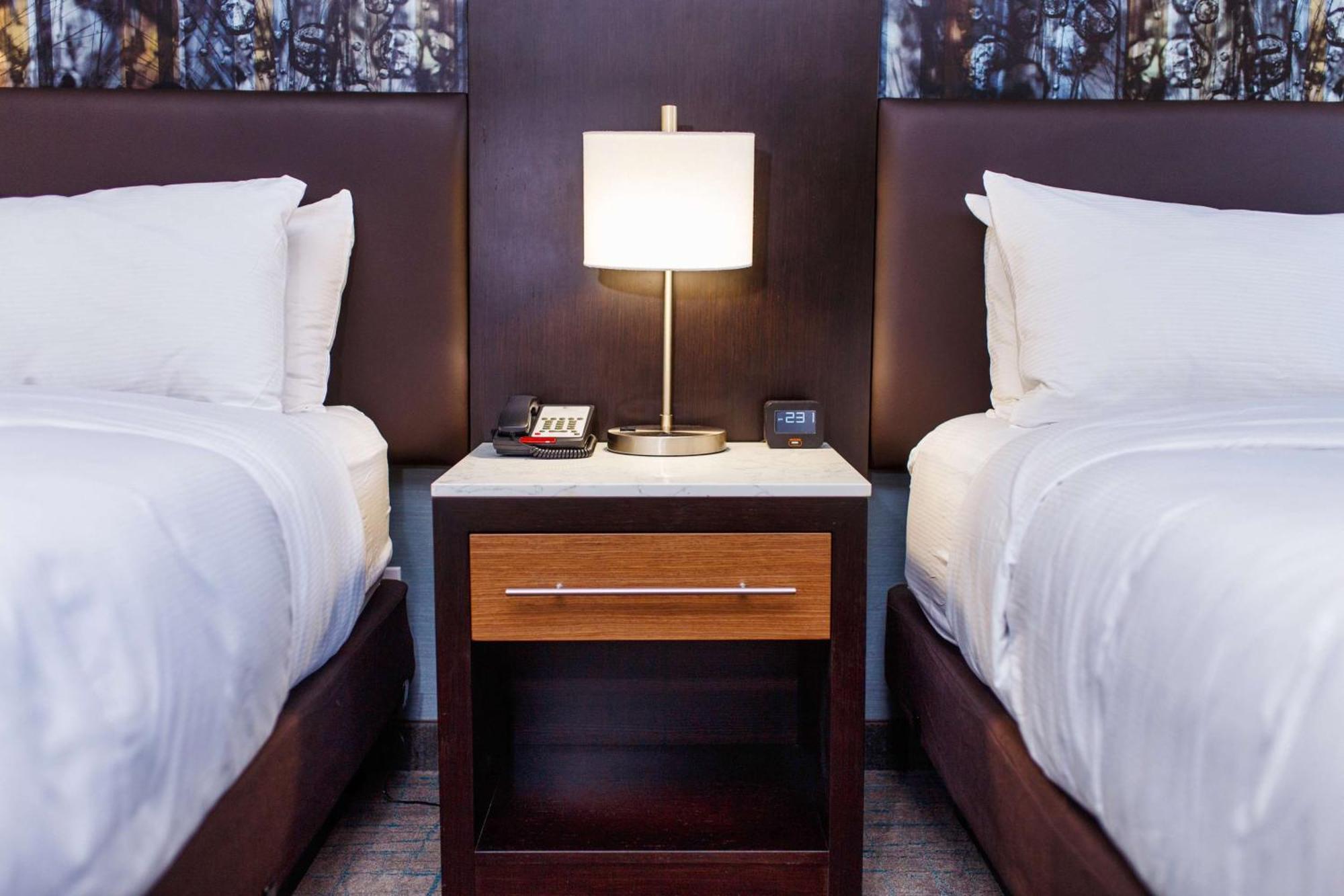 Doubletree By Hilton Neenah Eksteriør bilde