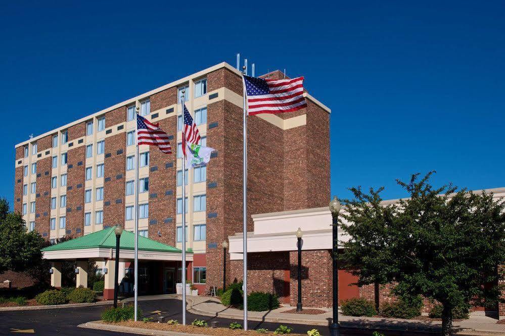 Doubletree By Hilton Neenah Eksteriør bilde