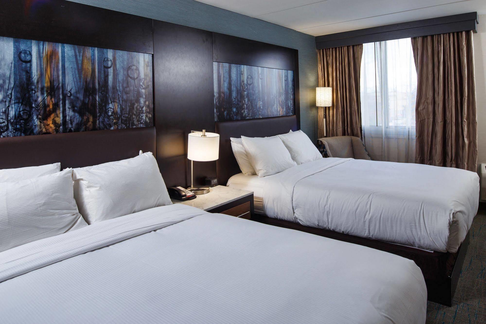 Doubletree By Hilton Neenah Eksteriør bilde